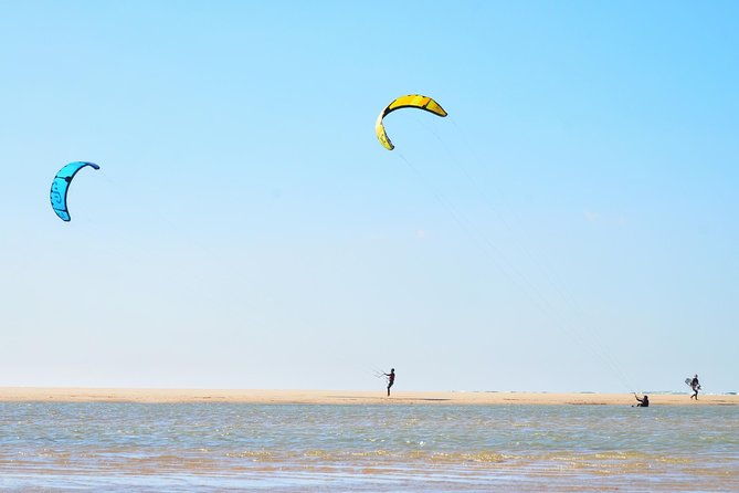semi-private-kitesurfing-lessons-in-tarifa-adapted-to-every-level