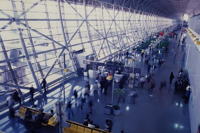shared-arrival-transfer-kansai-international-airport-to-osaka-city