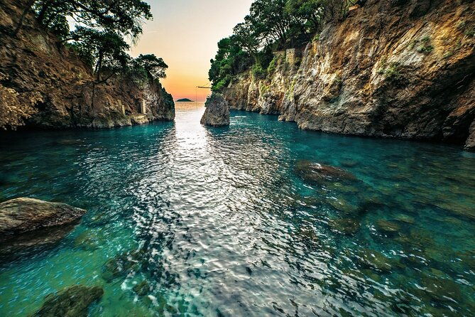 shared-boat-tour-in-the-gulf-of-poets-in-la-spezia
