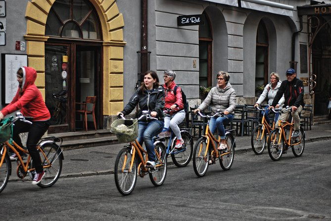 sightseeing-bike-tour-of-krakow