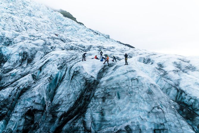 skaftafell-ice-climbing-glacier-hike