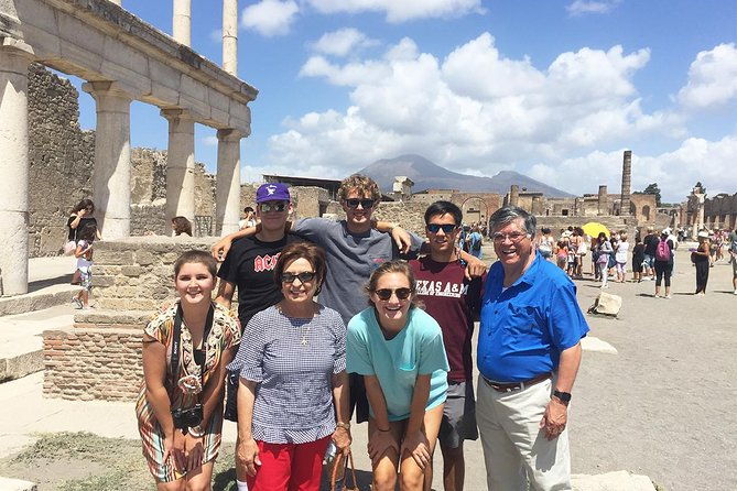 skip-the-line-guided-tour-of-pompeii-led-by-an-archaeologist