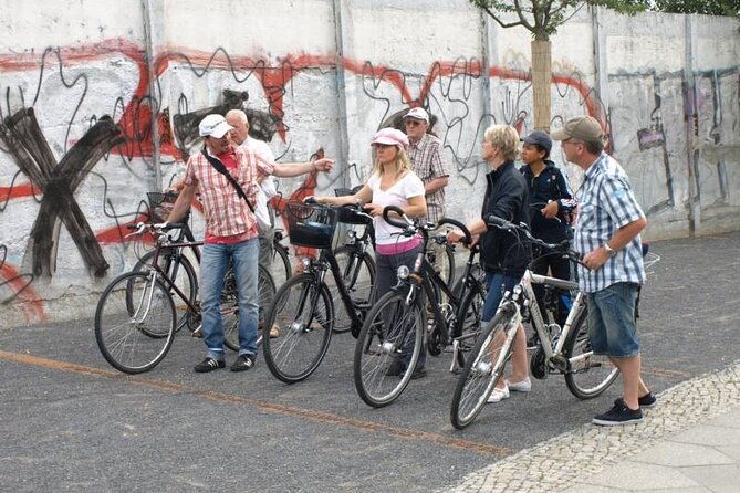 small-group-berlin-wall-bike-tour