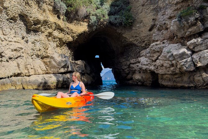 small-group-kayak-tour-from-sorrento-to-bagni-regina-giovanna