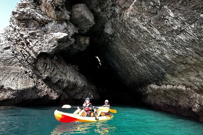 small-group-kayak-tour-to-arrabida-beaches-with-lunch-from-lisbon