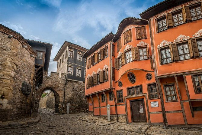 small-group-tour-to-plovdiv-asens-fortress-and-bachkovo-monastery