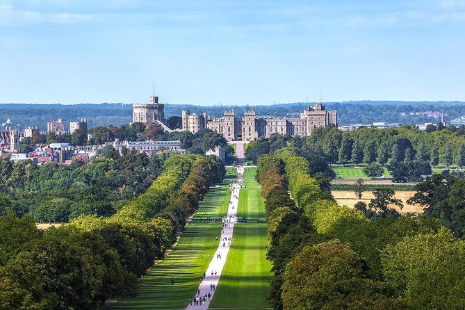 southampton-post-cruise-tour-to-london-via-salisbury-stonehenge-and-windsor
