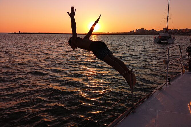 sunset-tour-on-a-luxury-sailing-yacht-from-vilamoura