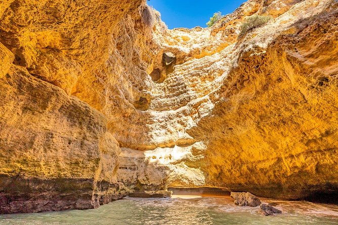 superb-private-caves-tour-with-highly-skilled-skipper