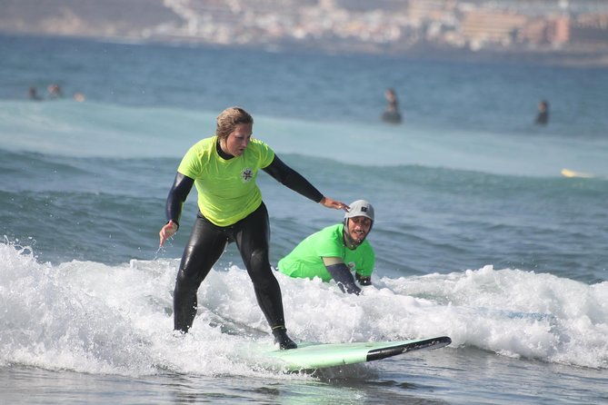 surf-class-experience-in-playa-de-la-americas