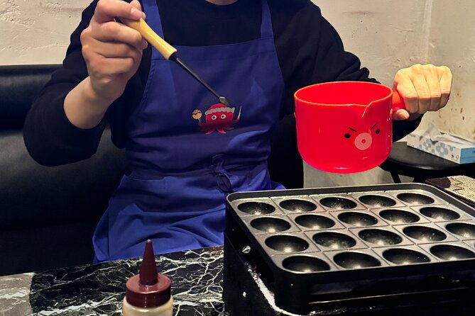 takoyaki-cooking-class-with-all-you-can-drink-in-tokyo-roppongi