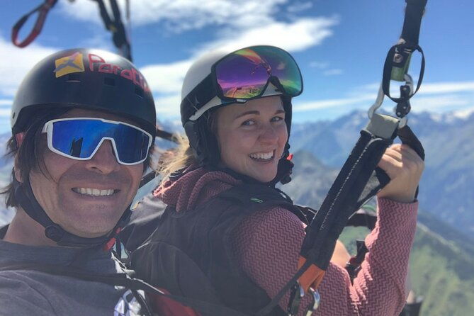 tandem-paragliding-in-neustift