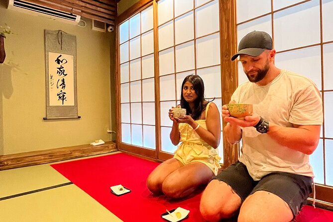 tea-ceremony-experience-in-osaka-doutonbori