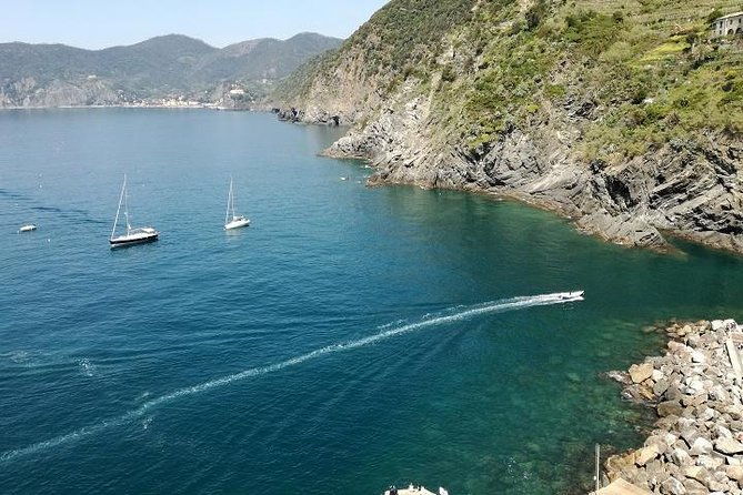 the-best-of-cinque-terre-small-group-tour-from-lucca