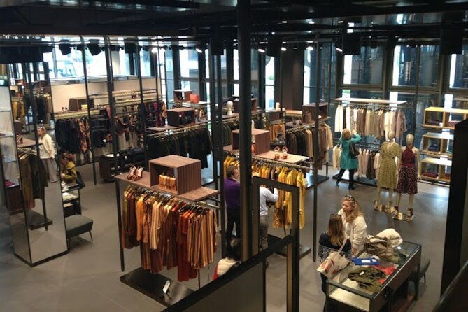 the-mall-outlet-florence-from-rome-semi-private-shopping-tour