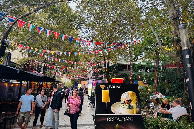 tirana-walking-tour-around-the-historic-centre