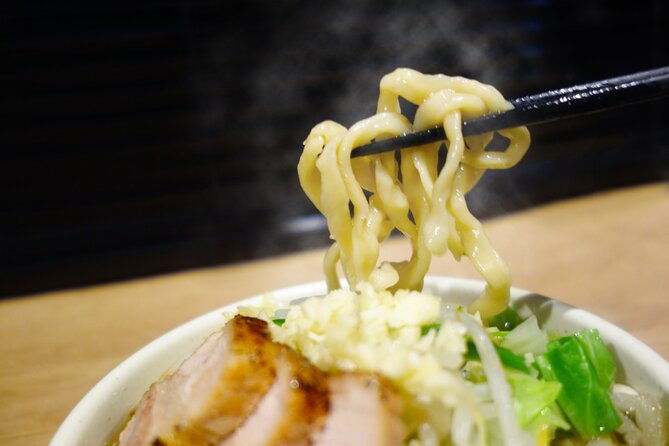 tokyo-6hr-private-guided-tour-jiro-style-ramen-cooking