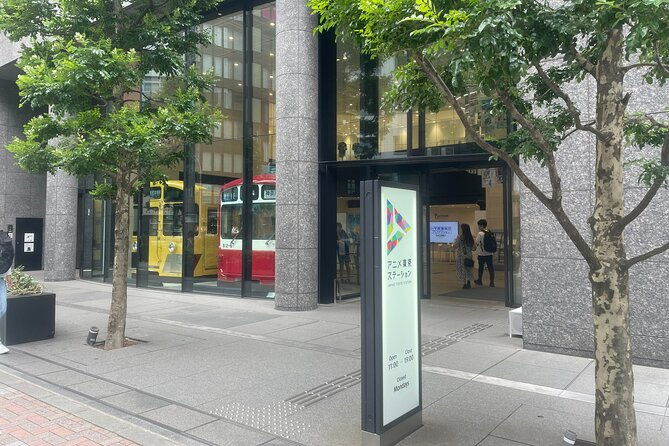 tokyo-anime-and-game-shopping-tour-in-ikebukuro-2