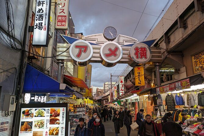tokyo-night-tour-lets-eat-up-in-uenos-ameyoko-market-2