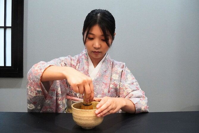 tokyo-traditional-tea-ceremony-with-a-japanese-tea-master-2