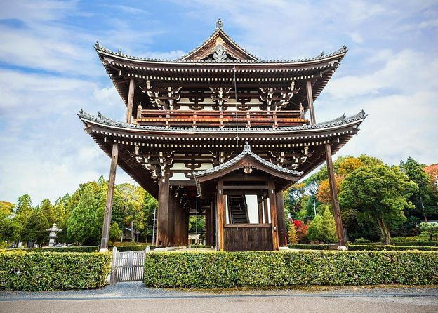 tour-by-car-with-a-kyoto-native-away-off-touristy%ef%bd%9ca-local-show-you-secret-places