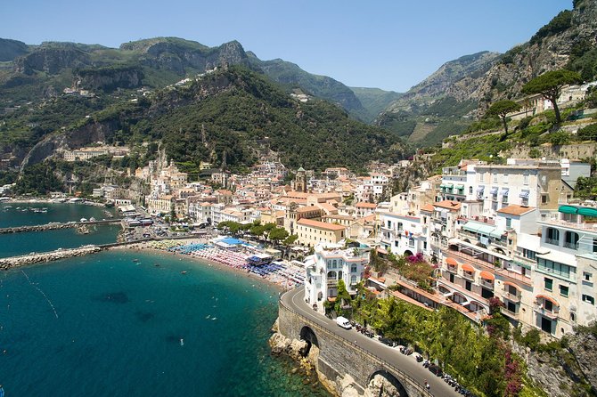 tour-the-sea-grottoes-of-the-amalfi-coast