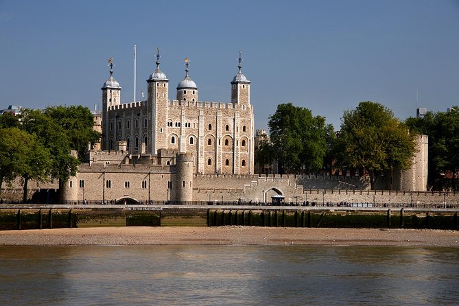 tower-of-london-and-crown-jewels-exhibition-ticket