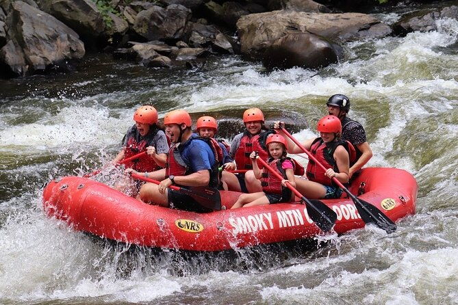 upper-pigeon-river-rafting-trip-from-hartford