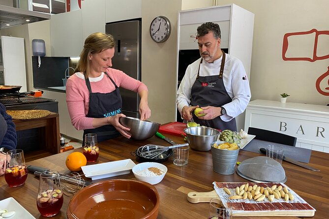valencian-paella-workshop-and-visit-to-the-algiros-market