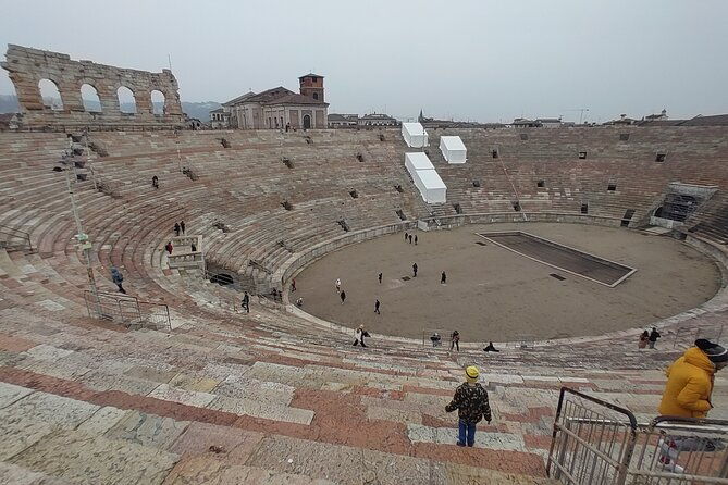 verona-small-group-walking-tour-with-cable-car-and-arena-tickets