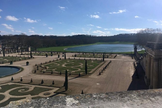 versailles-royal-palace-gardens-private-tour-by-golf-cart