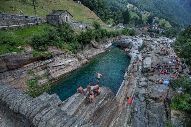 verzasca-valley-river-and-waterfall-ascona-private-guided-tour