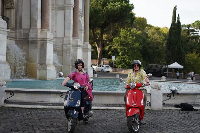 vespa-scooter-tour-with-professional-photography