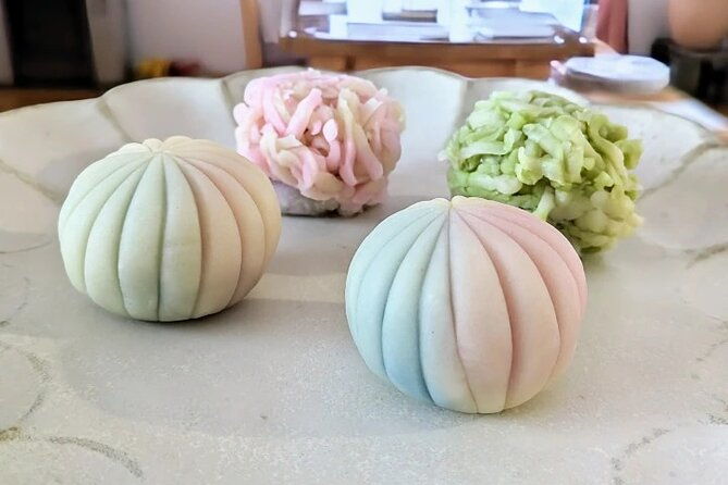 wagashi-traditional-japanese-sweets-class