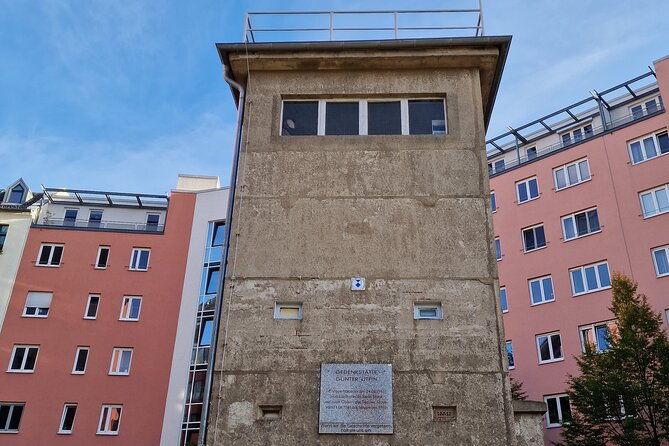 walking-on-the-wall-3-hour-tour-in-berlin