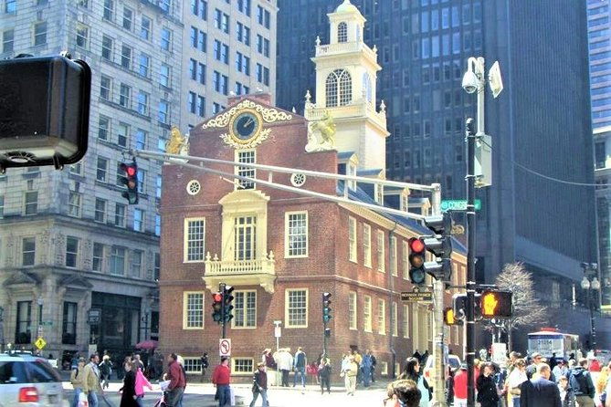 walking-tour-downtown-freedom-trail-beacon-hill-copley-square