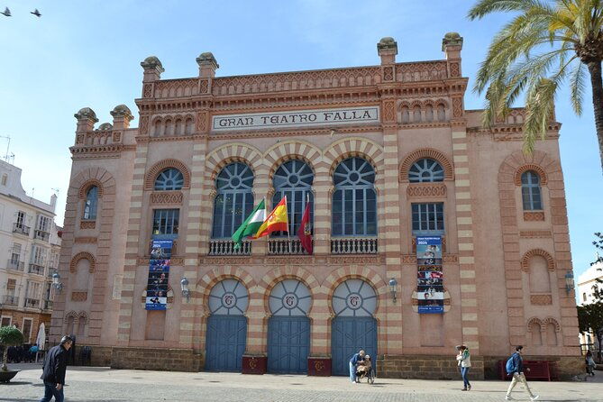 walking-tour-through-cadiz-stories-from-the-hand-of-a-local-guide