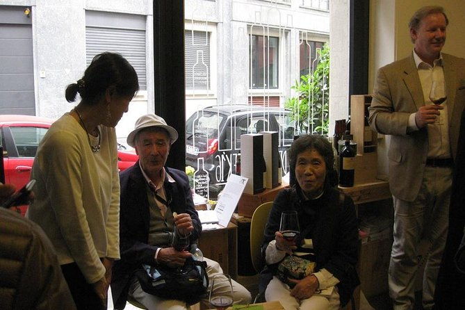 wine-class-and-tasting-in-milan-small-group