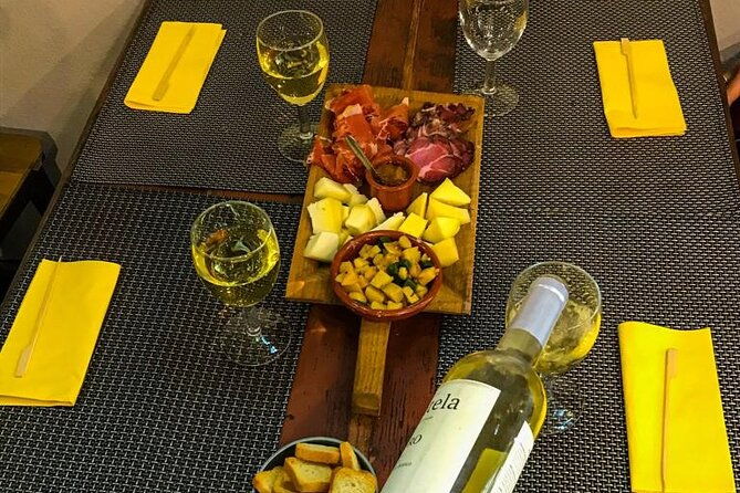 4-hour-traditional-portuguese-food-tour-in-porto