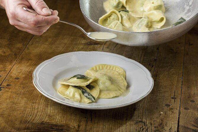 4-hours-market-tour-and-guided-pasta-cooking-class-in-florence