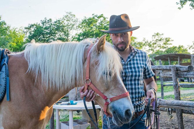 1-hour-horseback-ride-in-valgraziosa-pisa