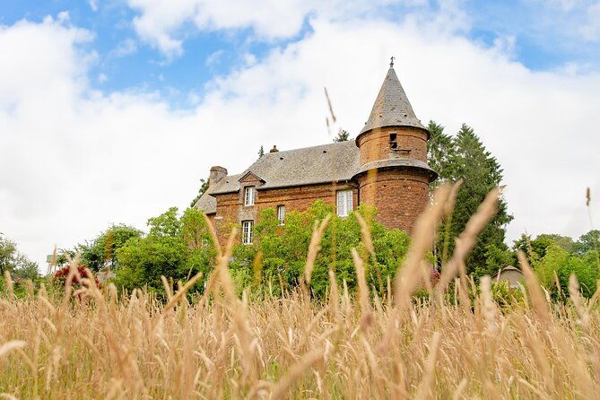 2-hours-tour-in-la-balaiterie-sweepers-house