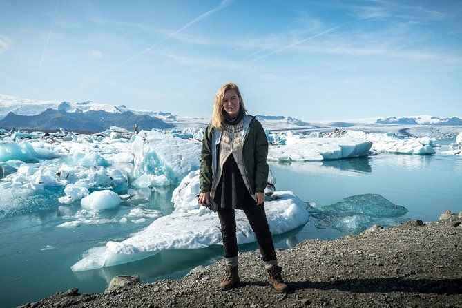 3-day-golden-circle-ice-cave-glacier-lagoon-and-canyon-tour