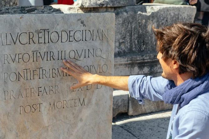 3-hours-walking-tour-in-pompeii-with-an-archaeologist