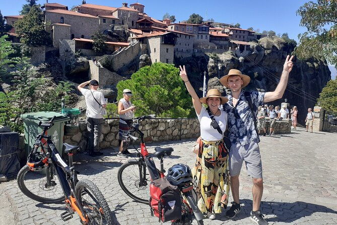 4-hour-tour-morning-highlights-of-meteora-on-e-bike