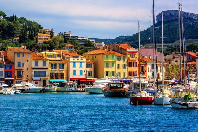 5-hour-private-sightseeing-tour-of-the-provence-from-marseille-in-luxury-car