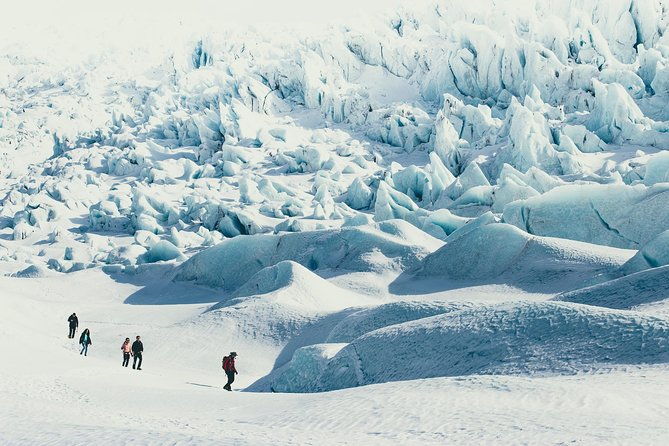 6-day-summer-ring-route-of-iceland-small-group-tour