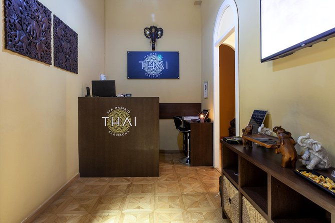 60-min-foot-and-leg-massage-at-thai-spa-massage-barcelona