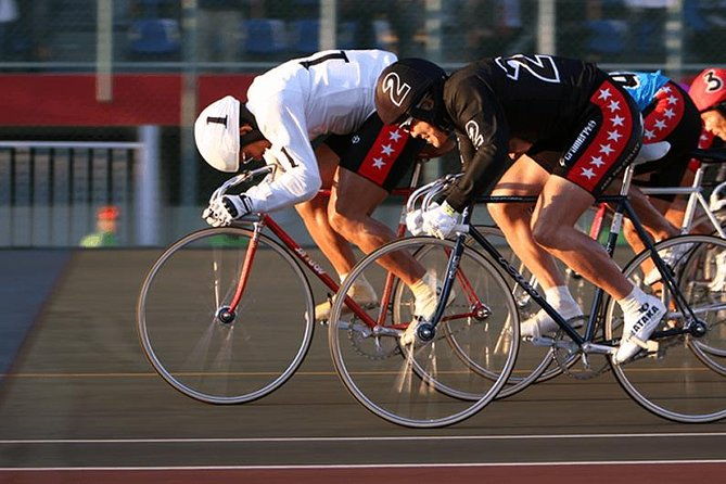 a-tour-to-enjoy-japanese-official-gambling-horse-racing-bicycle-racing-pachinko