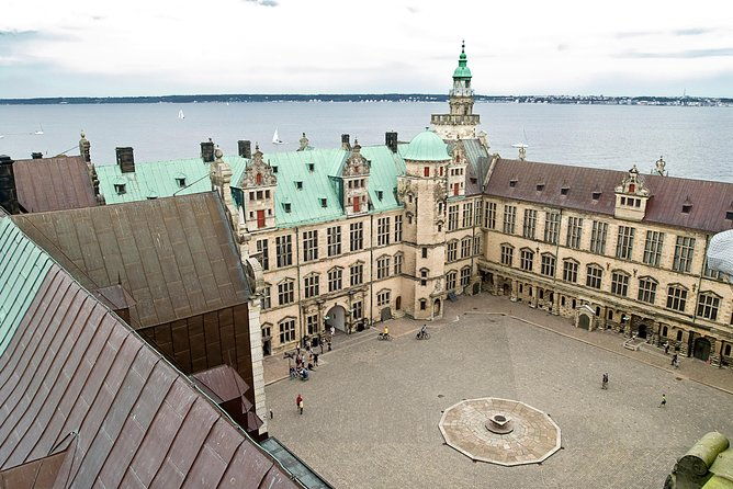 afternoon-hamlet-castle-tour-to-a-unesco-world-heritage-site